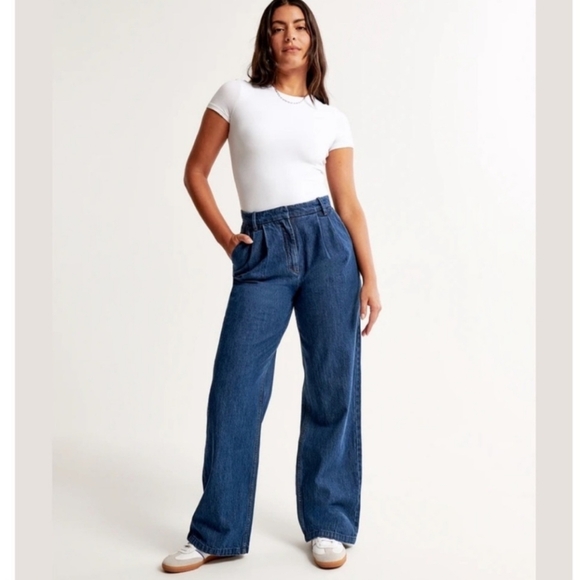 Abercrombie Sloane Tailored Jeans Size 25 - Picture 1 of 9